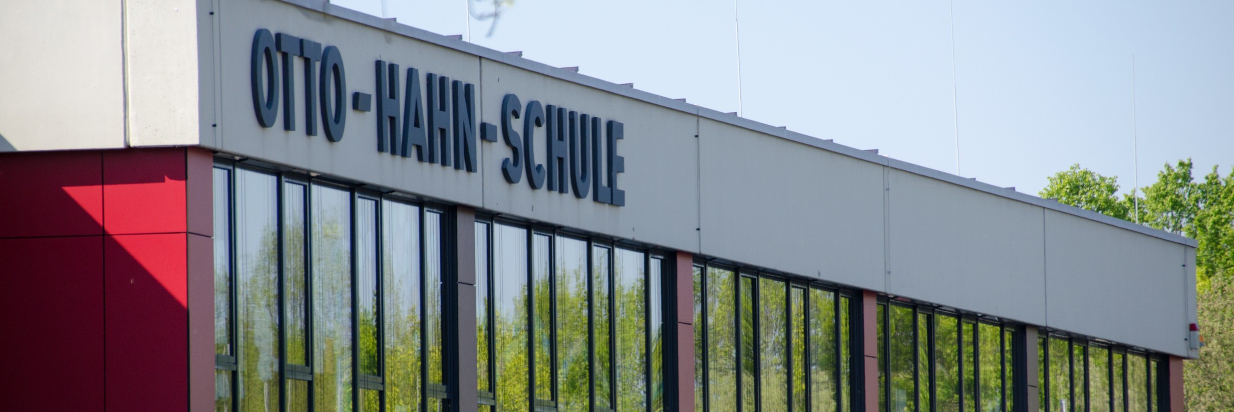 Schulgelände_52